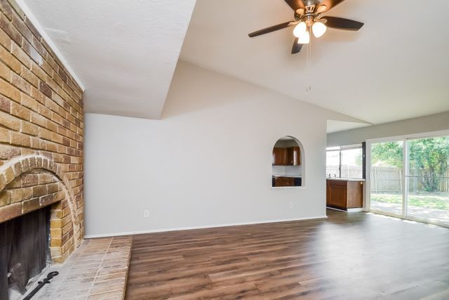 5702 Magnolia Lane, Rowlett, TX 75089