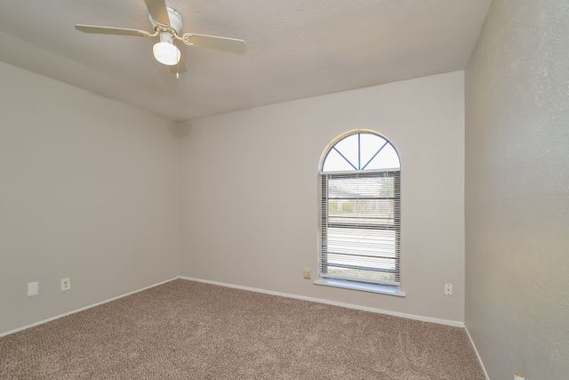 5702 Magnolia Lane, Rowlett, TX 75089