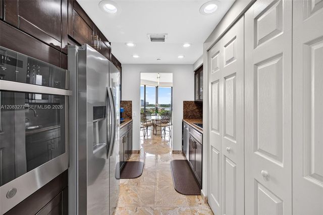 2800 Island Boulevard 1202, Aventura, FL 33160