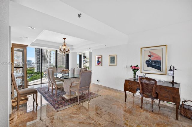 2800 Island Boulevard 1202, Aventura, FL 33160