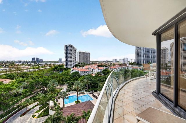 2800 Island Boulevard 1202, Aventura, FL 33160