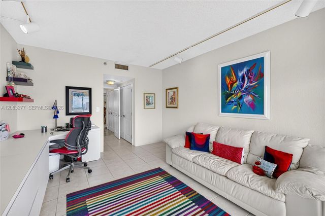 2800 Island Boulevard 1202, Aventura, FL 33160