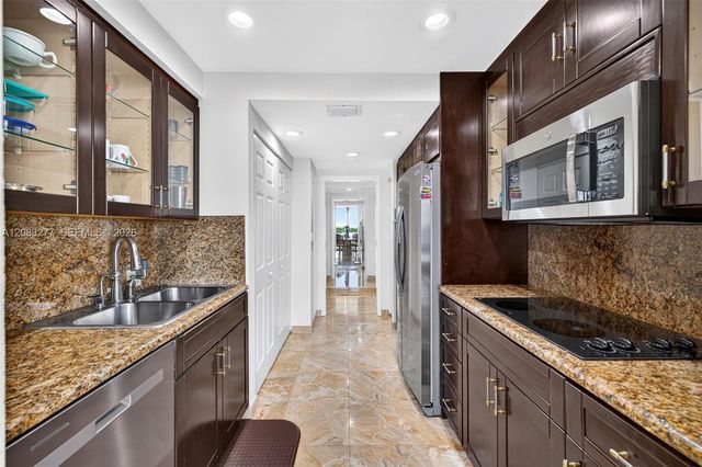 2800 Island Boulevard 1202, Aventura, FL 33160