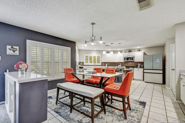 3735 Shimmering Dawn St 2, San Antonio, TX 78253