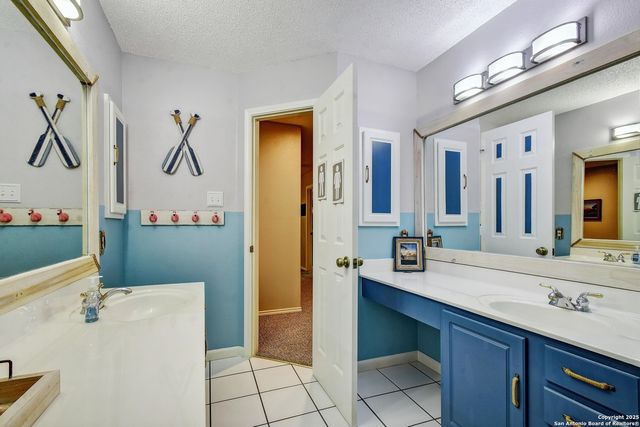 3735 Shimmering Dawn St 2, San Antonio, TX 78253