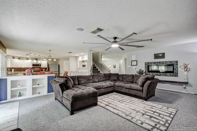 3735 Shimmering Dawn St 2, San Antonio, TX 78253