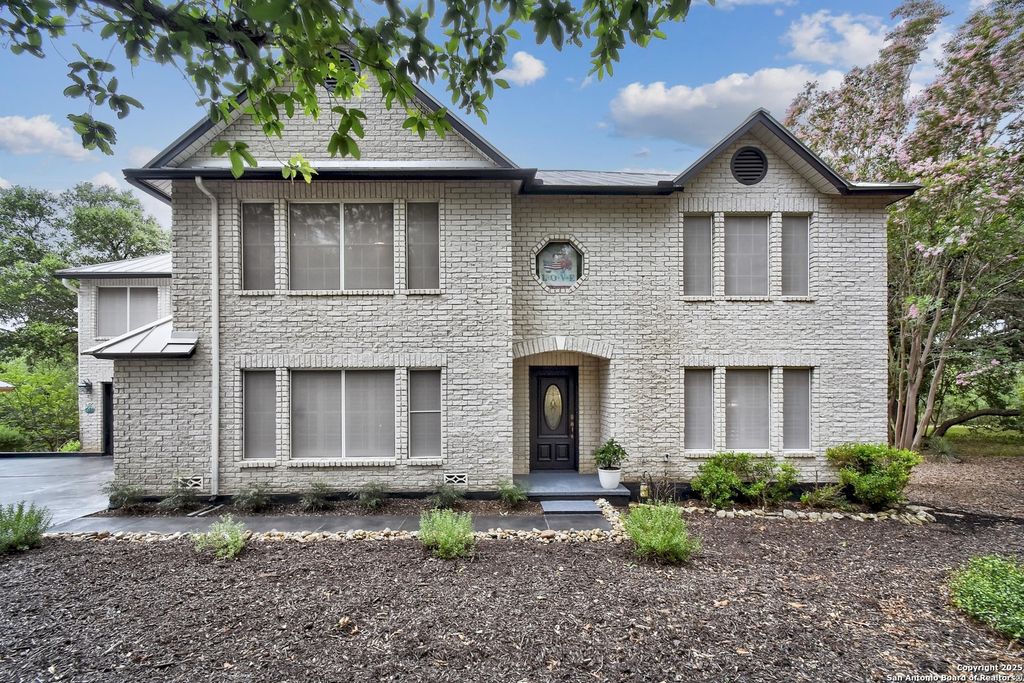 3735 Shimmering Dawn St 2, San Antonio, TX 78253