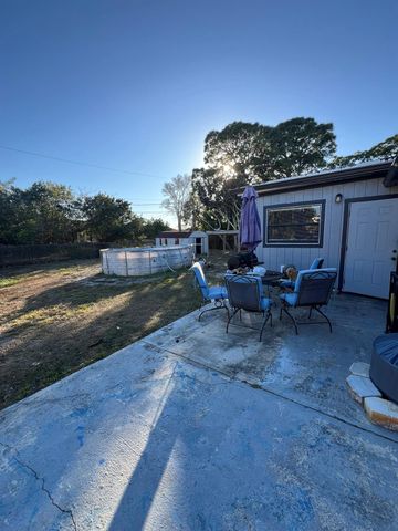 538 NW Placid Avenue, Port St. Lucie, Port St Lucie, FL 34983
