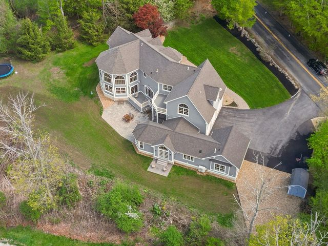 41 Baldpate Rd, Georgetown, MA 01833