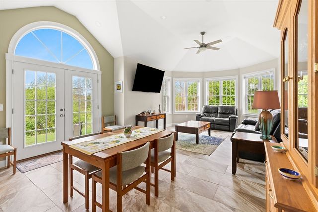 41 Baldpate Rd, Georgetown, MA 01833