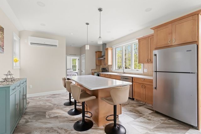 41 Baldpate Rd, Georgetown, MA 01833