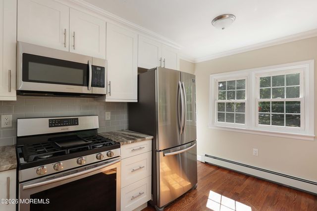 38 Swimming River Road, Lincroft, NJ 07738