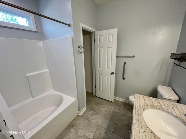 32 S High Point Road, Southport, NC 28461