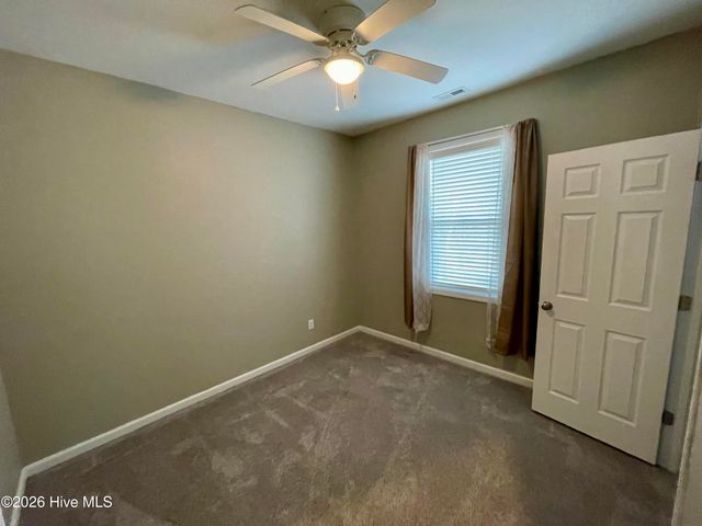 32 S High Point Road, Southport, NC 28461