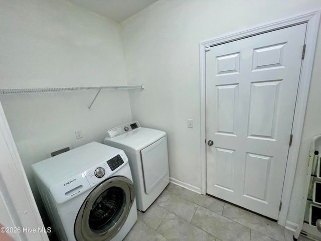 32 S High Point Road, Southport, NC 28461