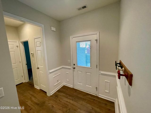 32 S High Point Road, Southport, NC 28461