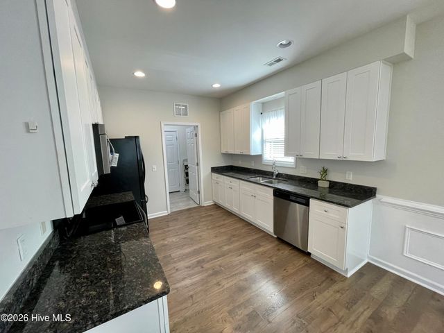 32 S High Point Road, Southport, NC 28461