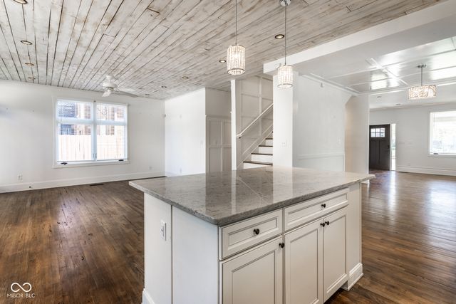 3164 Washington Boulevard, Indianapolis, IN 46205