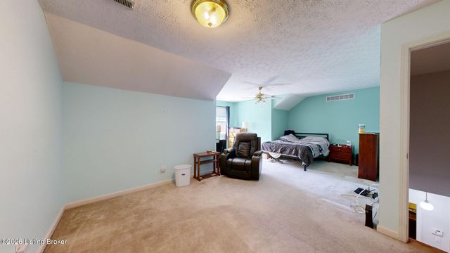 3300 Hurstbourne Springs Dr, Louisville, KY 40220