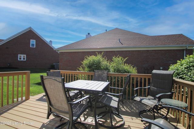 3300 Hurstbourne Springs Dr, Louisville, KY 40220