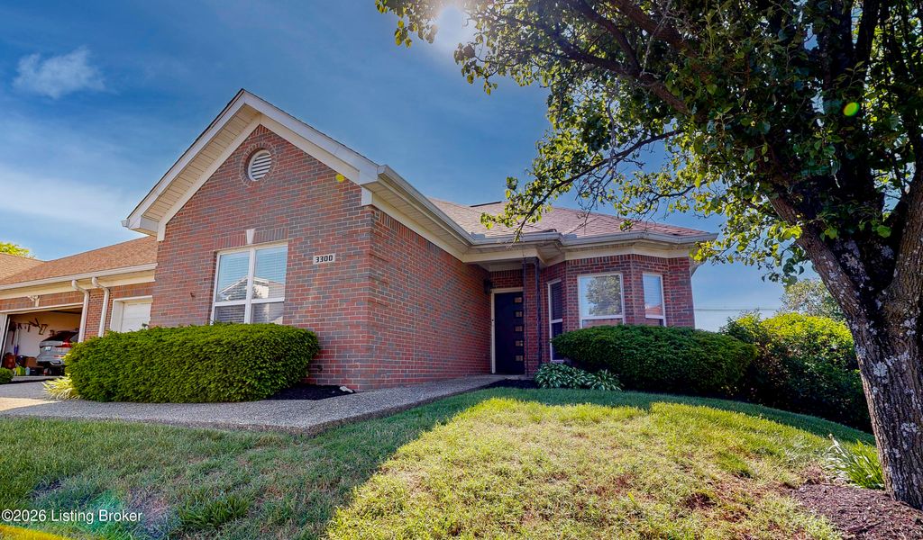 3300 Hurstbourne Springs Dr, Louisville, KY 40220