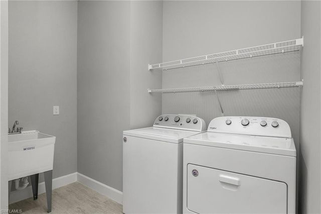 19165 Aqua Shore DR, Fort Myers, FL 33913