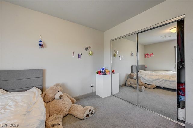 9738 Golden Thread Court, Las Vegas, NV 89141