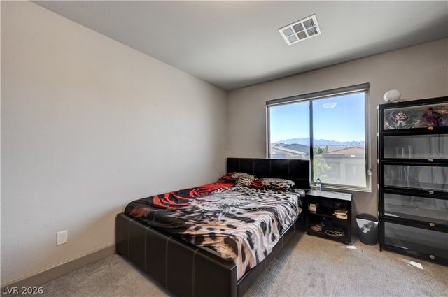 9738 Golden Thread Court, Las Vegas, NV 89141