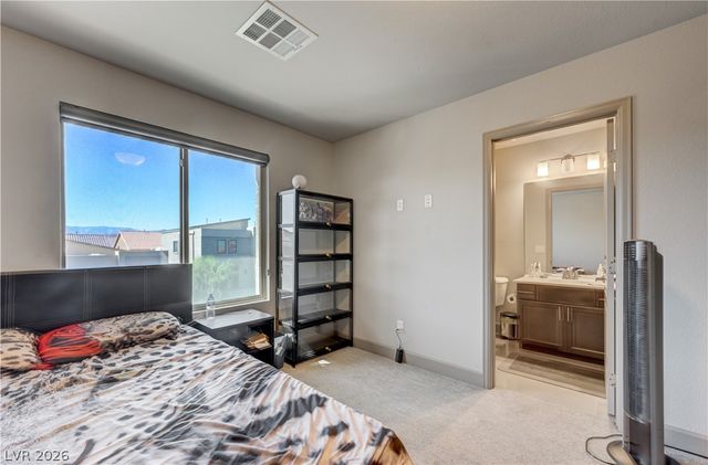 9738 Golden Thread Court, Las Vegas, NV 89141