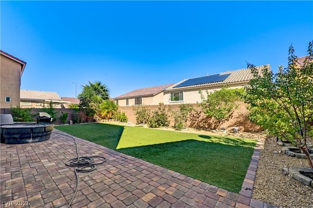 9738 Golden Thread Court, Las Vegas, NV 89141
