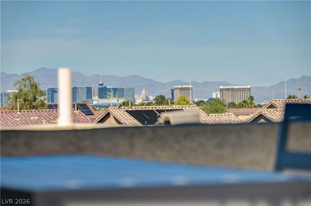 9738 Golden Thread Court, Las Vegas, NV 89141