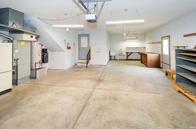 7100 E Gum Street, Evansville, IN 47715