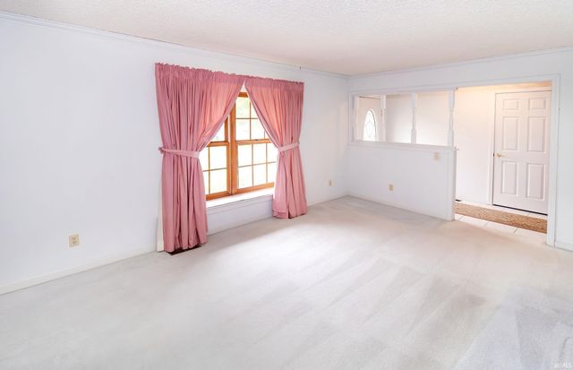 7100 E Gum Street, Evansville, IN 47715
