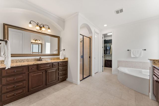 106 Princes CT, Austin, TX 78738