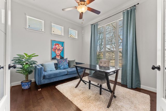 106 Princes CT, Austin, TX 78738