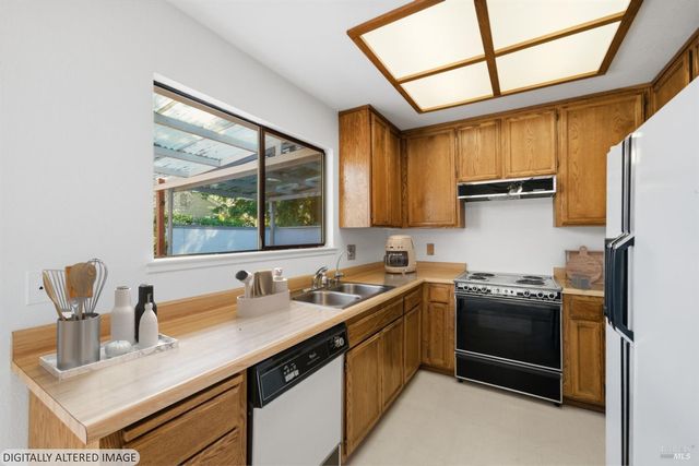 2654 Edison St, Graton, CA 95444