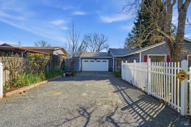 2654 Edison St, Graton, CA 95444