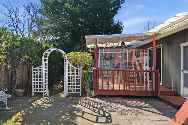 2654 Edison St, Graton, CA 95444