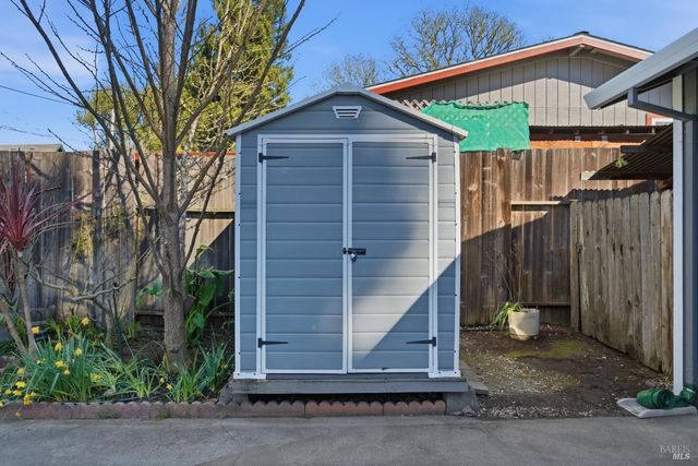 2654 Edison St, Graton, CA 95444