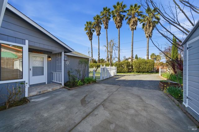 2654 Edison St, Graton, CA 95444