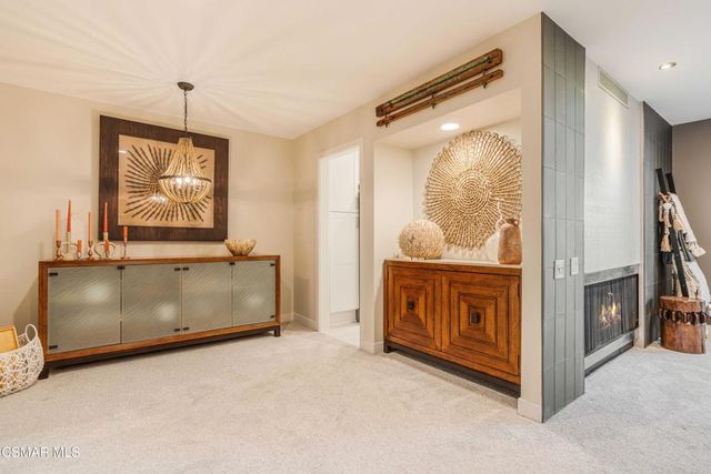 31556 Agoura Road 2, Westlake Village, CA 91361