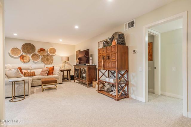 31556 Agoura Road 2, Westlake Village, CA 91361