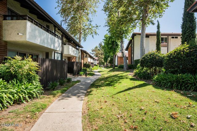 31556 Agoura Road 2, Westlake Village, CA 91361