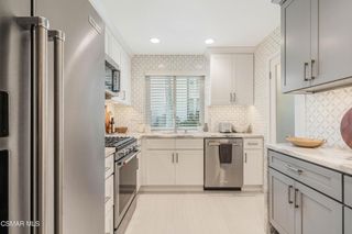 31556 Agoura Road 2, Westlake Village, CA 91361