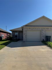 2915 Peony Drive 2911, Sherman, TX 75092