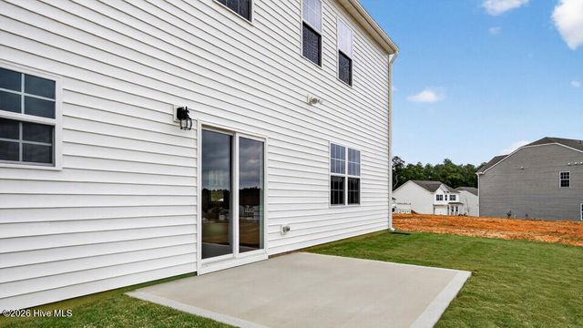 1118 Shoreline Drive, Vass, NC 28394