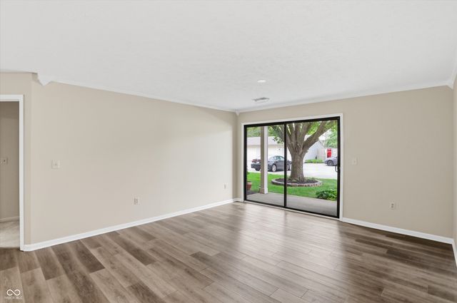 11750 Glenbrook Court 103A, Carmel, IN 46032