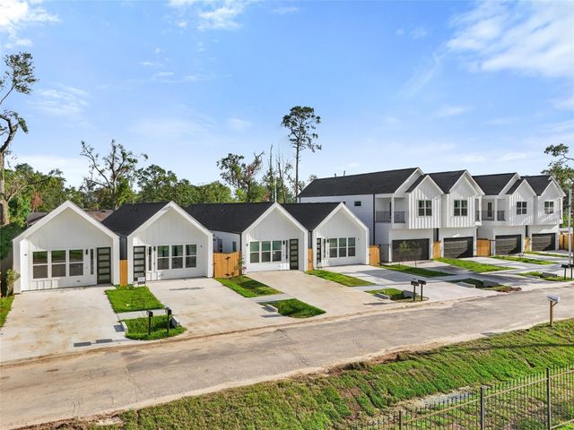 2406 Mann Street D, Houston, TX 77093