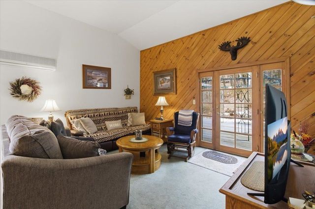 760 West Mountain Road, Shaftsbury, VT 05262