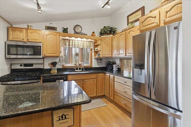 760 West Mountain Road, Shaftsbury, VT 05262